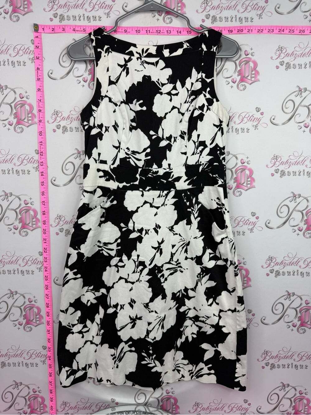 Chaps dress flower Black and White Floral Sleeveless Dress